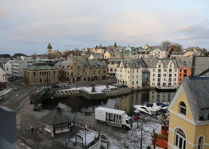 First Atlantica 3* Ålesund